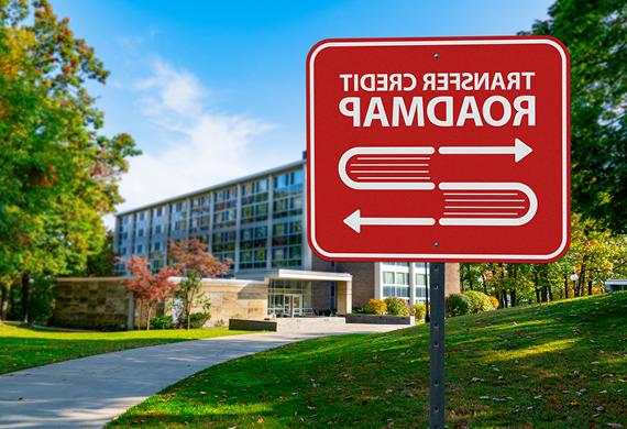 An image of Marist campus with transfer credit roadmap sign.